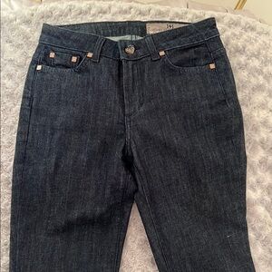 Henry III Generation 9” Angie Bootcut Jeans Size 28